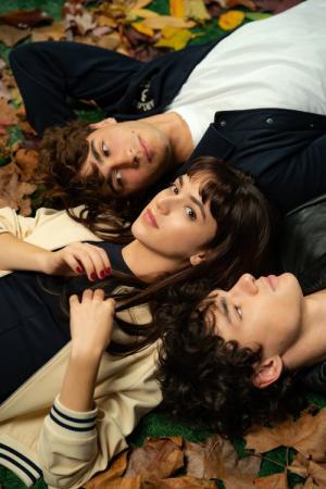 Dímelo Bajito (2025)