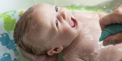 jongensbadkamer films