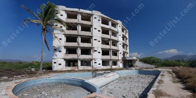 verlaten hotel films