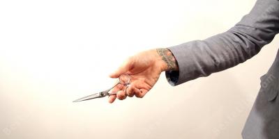 met een schaar gestoken films