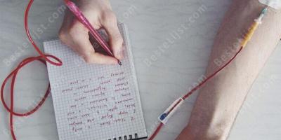 schrijven in bloed films