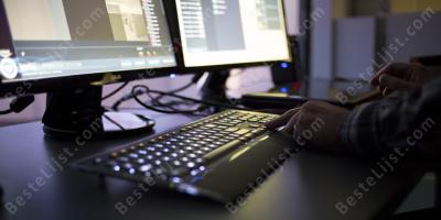 pratende computer films