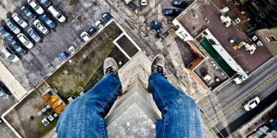 zelfmoord door te springen films