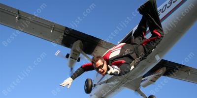 uit een vliegtuig springen films