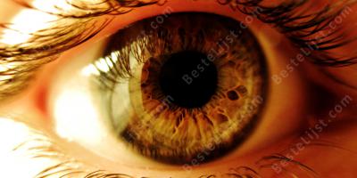 close-up van oog films