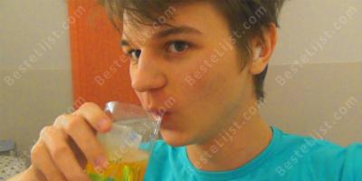 urine drinken films