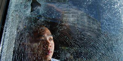 door een raam geschoten films