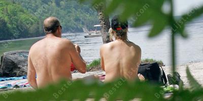 nudisten kamp films