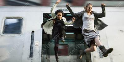 uit een trein gegooid films