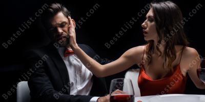 vrouw slaat een man in het gezicht films