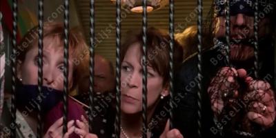opgesloten in een kelder films
